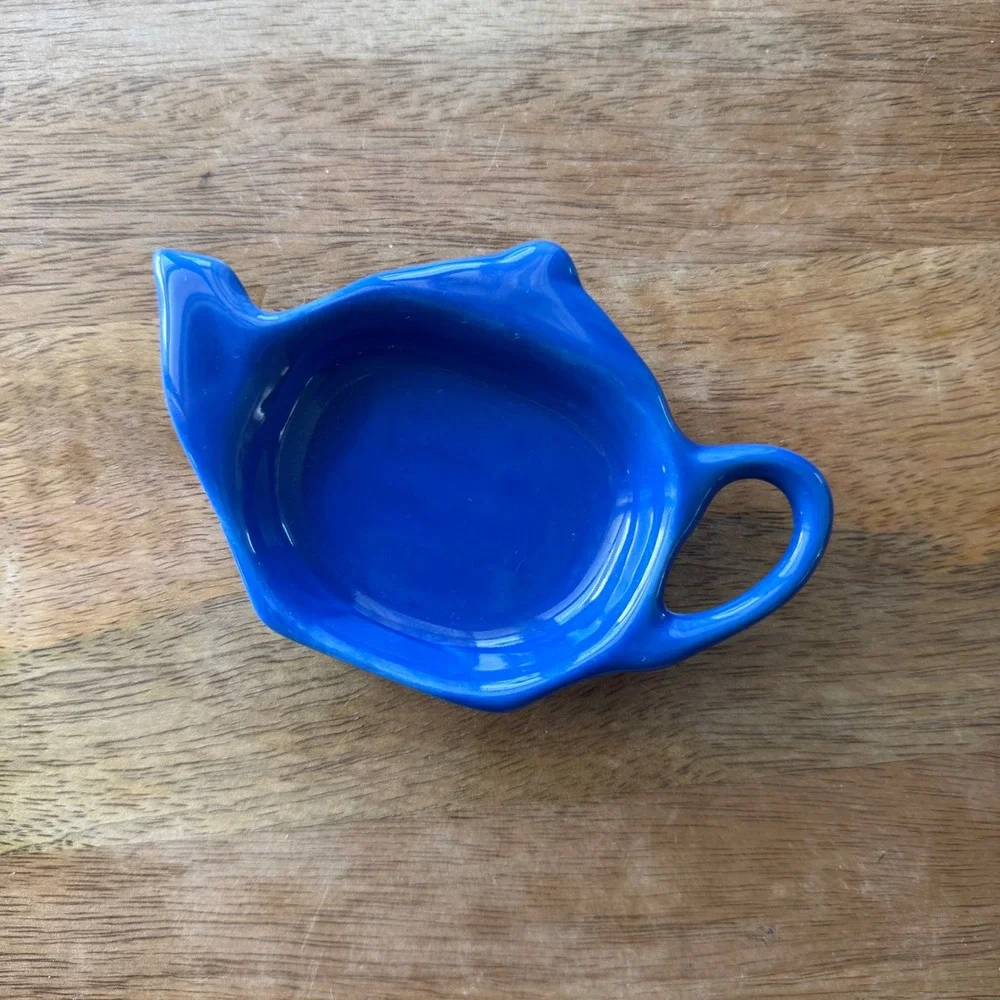 Vintage Pristine Pottery England Cobalt Blue Teapot Shaped Tea Bag Holder